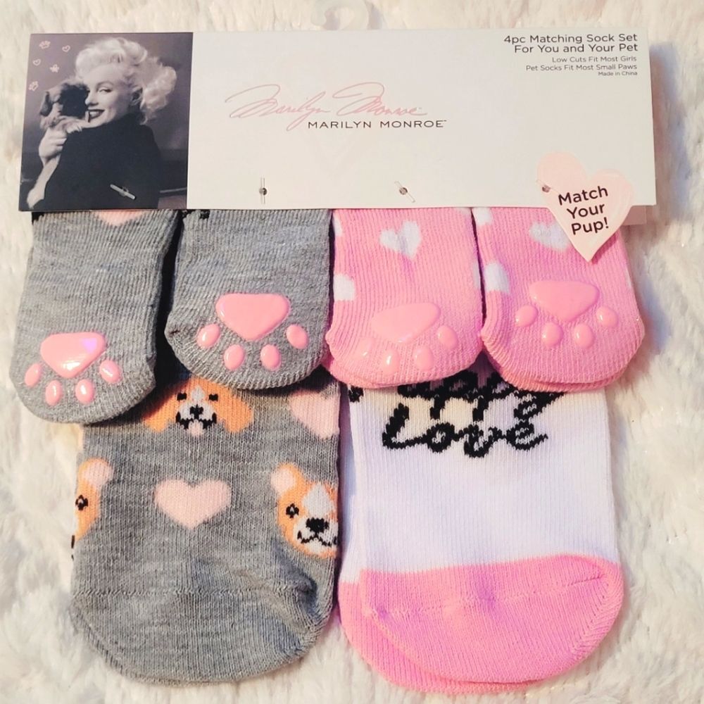 Marilyn Monroe 2 Pair Sock Set for a Girl & Her Pet OSFM Low Cut Puppy Love New